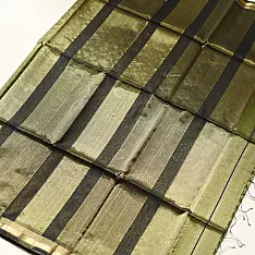 Colors of Devotion | Handloom Maheshwari Silk Mehndi Green Saree - Half-Half Golden Zari Weaving 