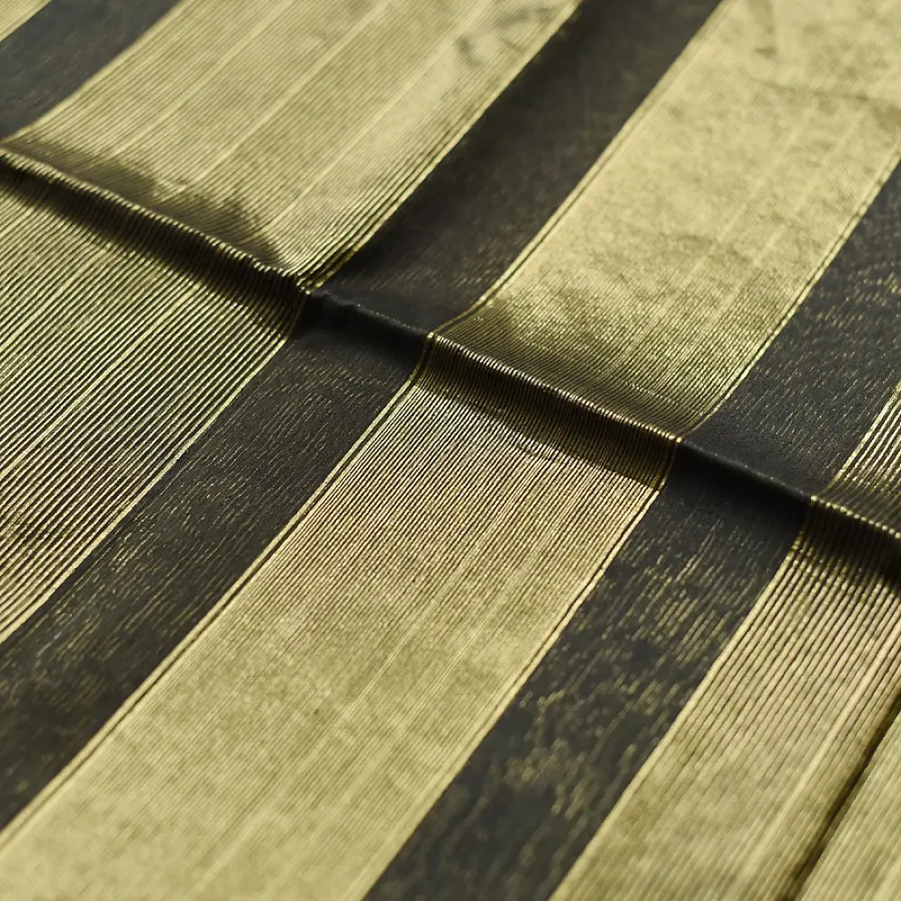 buy Handloom Maheshwari Silk Mehndi Green Saree - Half-Half Golden Zari Weaving 