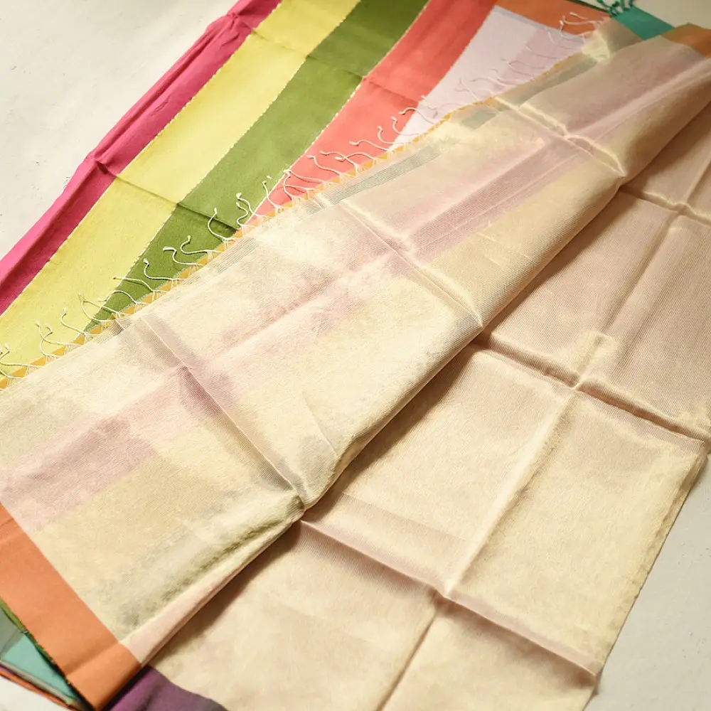 buy Handloom Maheshwari Silk Saree - Half-Half Golden Zari Weaving Saree
