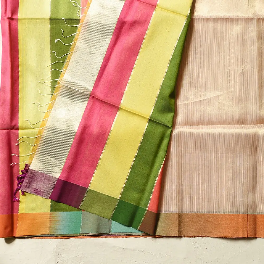 buy Handloom Maheshwari Silk Saree - Half-Half Golden Zari Weaving Saree