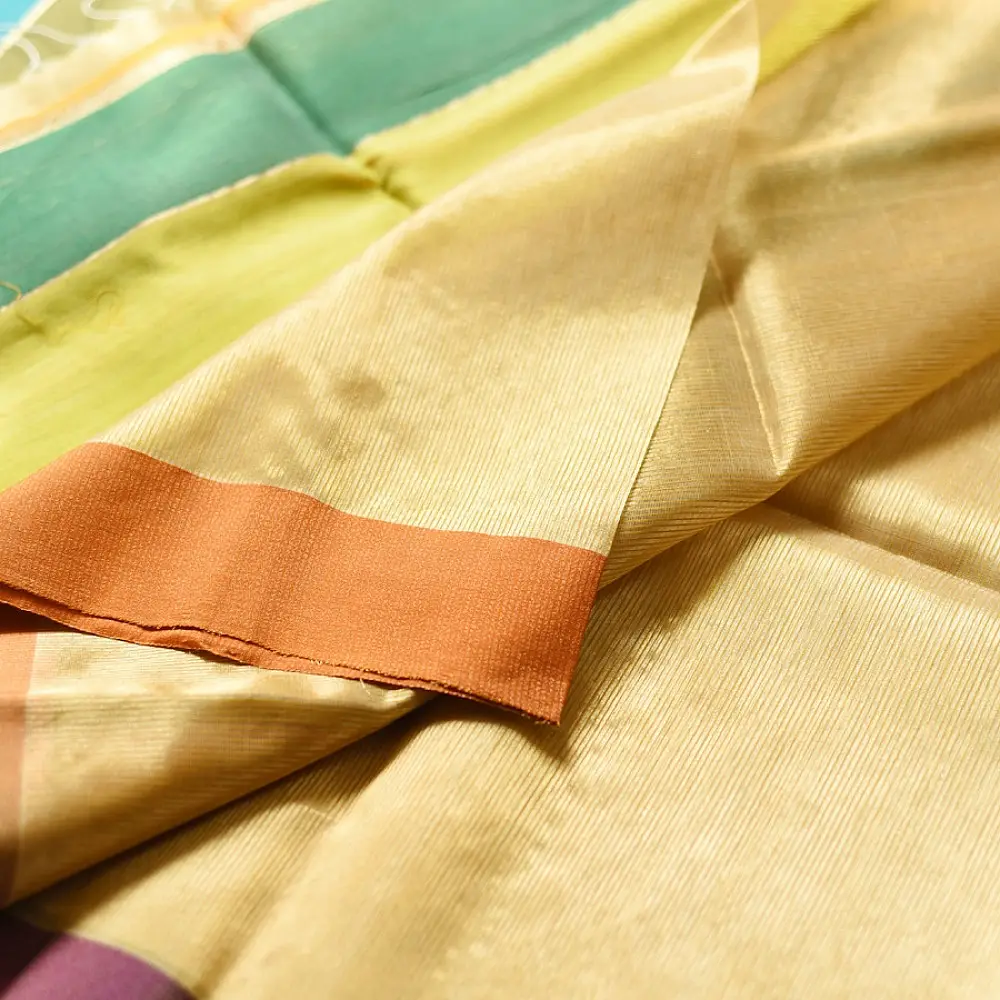 buy Handloom Maheshwari Silk Golden Saree
