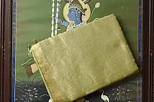Colors of Devotion | Handloom Maheshwari Silk Saree - Half-Half Golden Zari Weaving