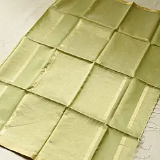 Colors of Devotion | Handloom Maheshwari Silk Saree - Half-Half Golden Zari Weaving