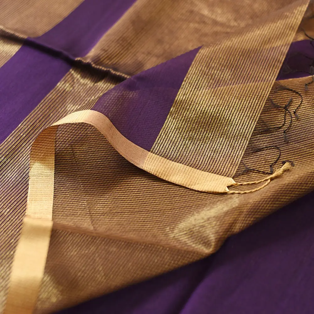 buy Handloom Maheshwari Silk Violet Saree - Half-Half Golden Zari Weaving