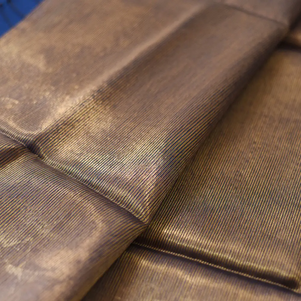 buy Handloom Maheshwari Silk blue Saree - Half-Half Golden Zari Weaving