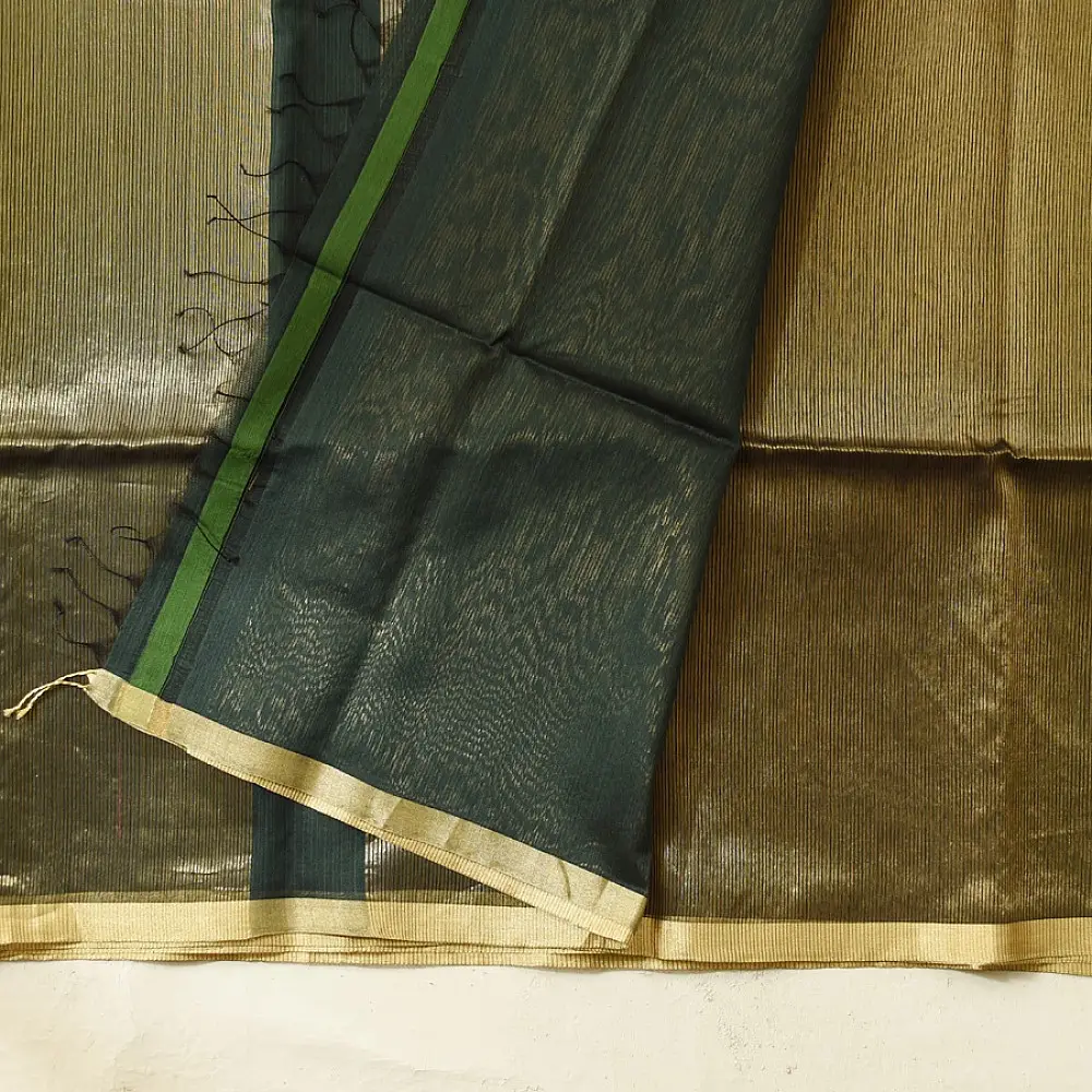 buy Handloom Maheshwari Silk Saree - Zari Weaving