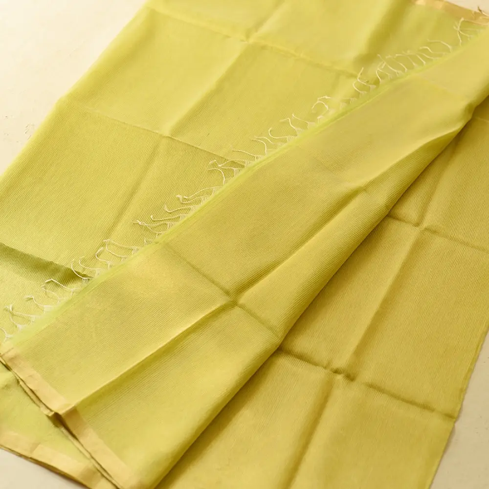 buy Maheshwari Silk Saree - Zari Weaving