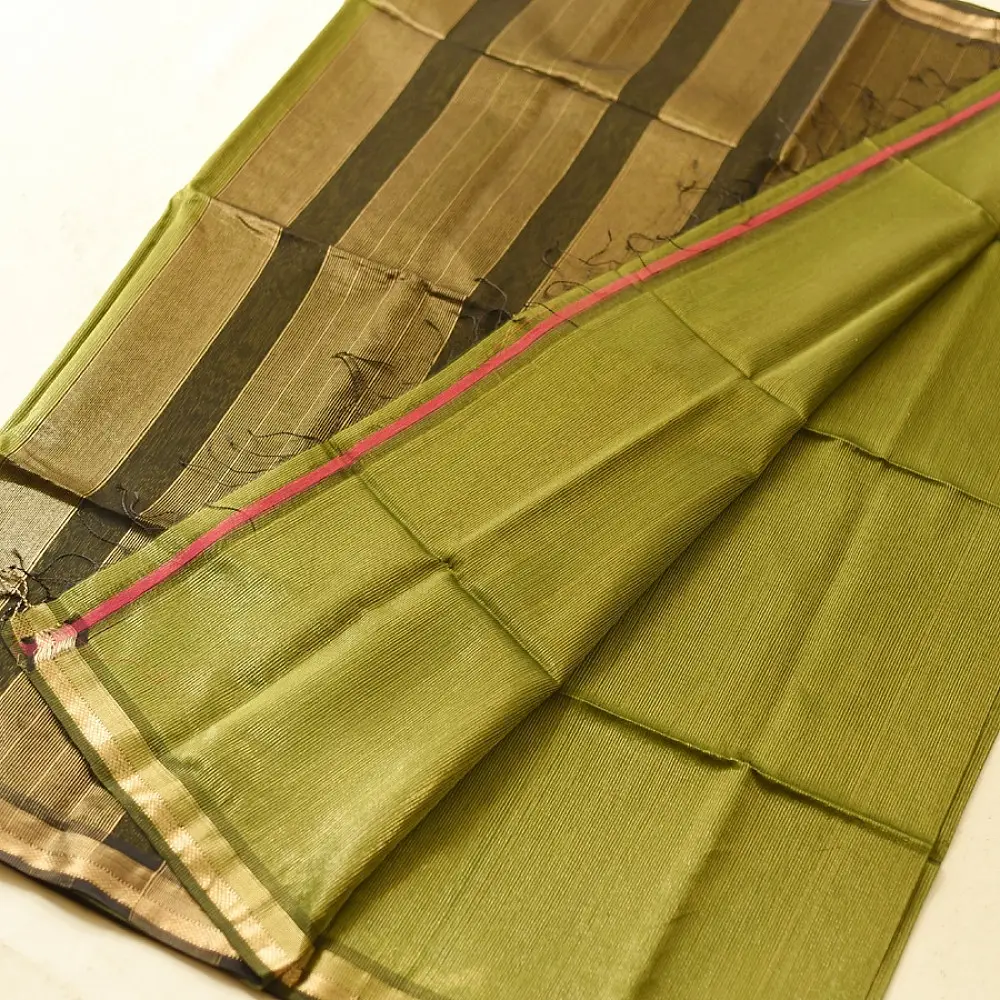 buy Handloom Maheshwari Silk Saree - Zari Weaving