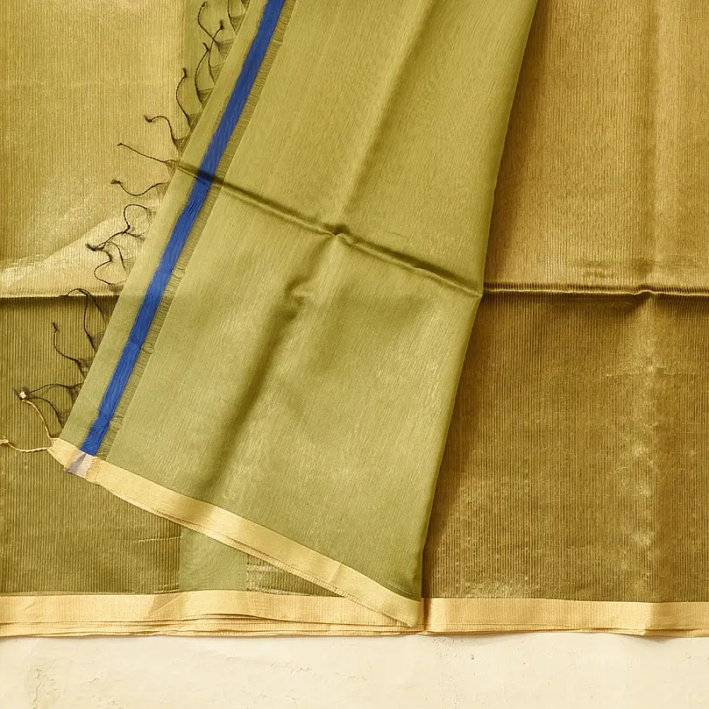 buy Handloom Maheshwari Silk Saree - Zari Weaving