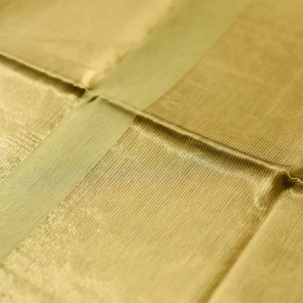 buy Handloom Maheshwari Silk Saree - Zari Weaving