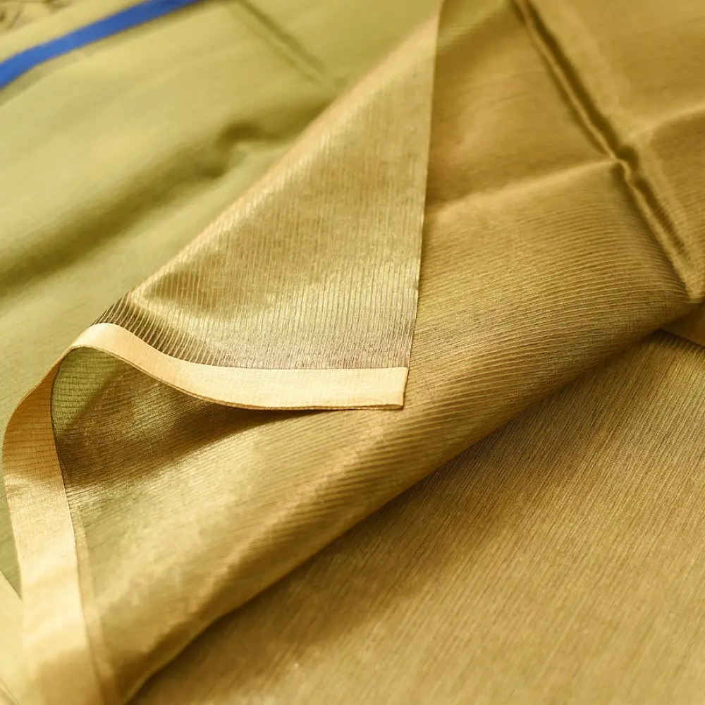 buy Handloom Maheshwari Silk Saree - Zari Weaving