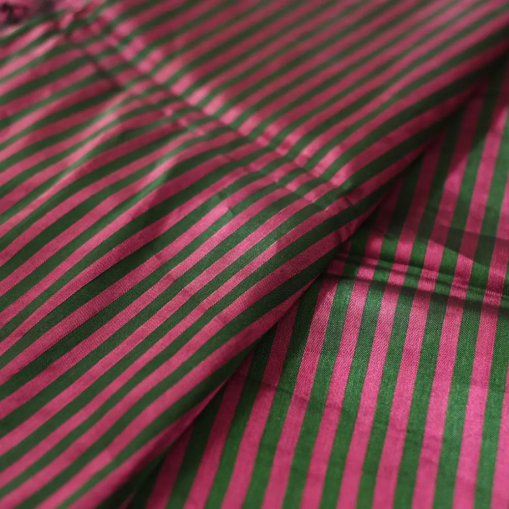 buy Handloom Maheshwari Tissue Zari Magenta Saree With Half & Half Design