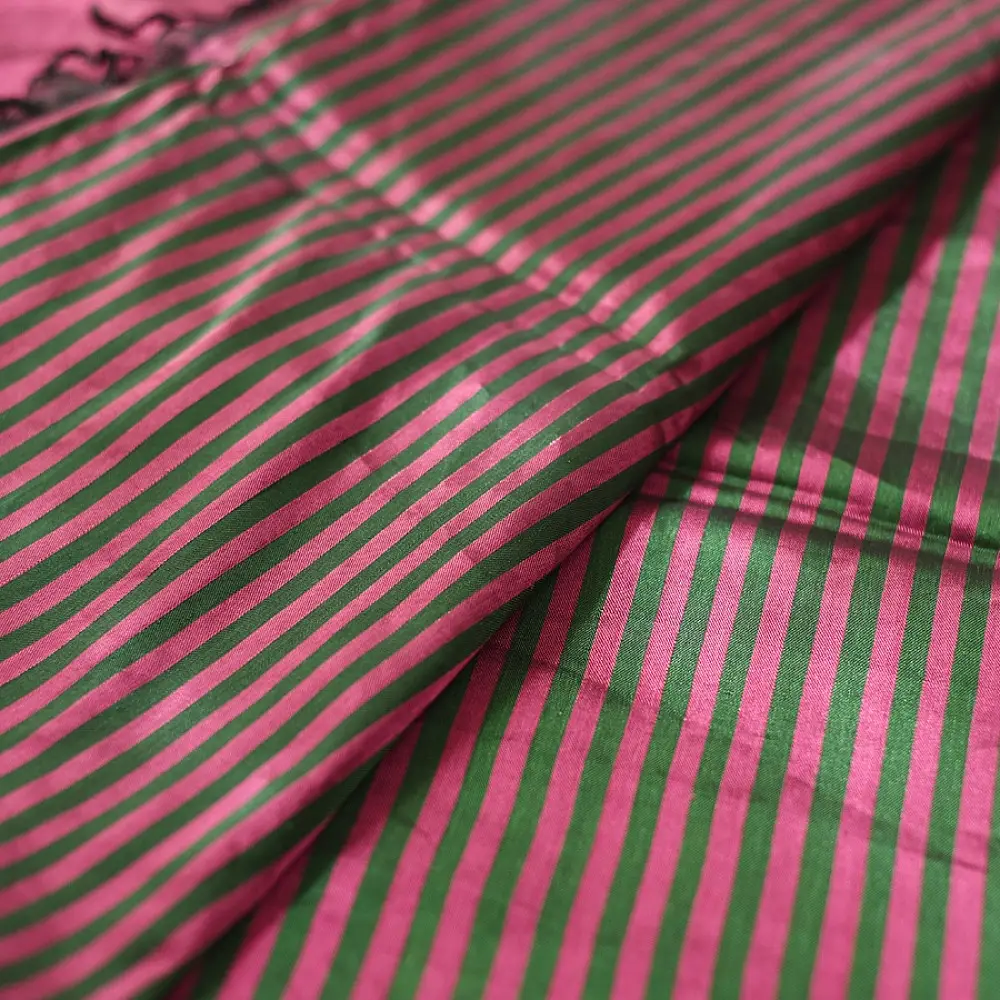 buy Handloom Maheshwari Tissue Zari Magenta Saree With Half & Half Design