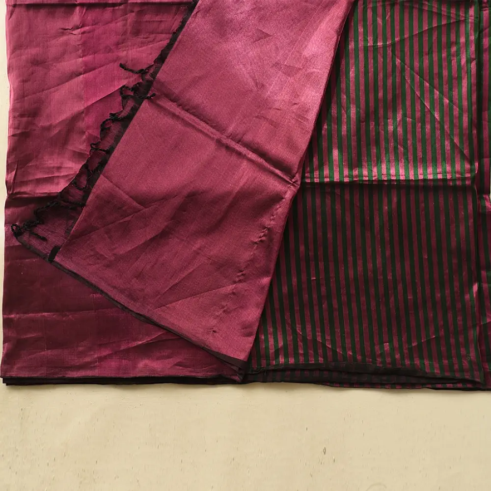 buy Handloom Maheshwari Tissue Zari Magenta Saree With Half & Half Design