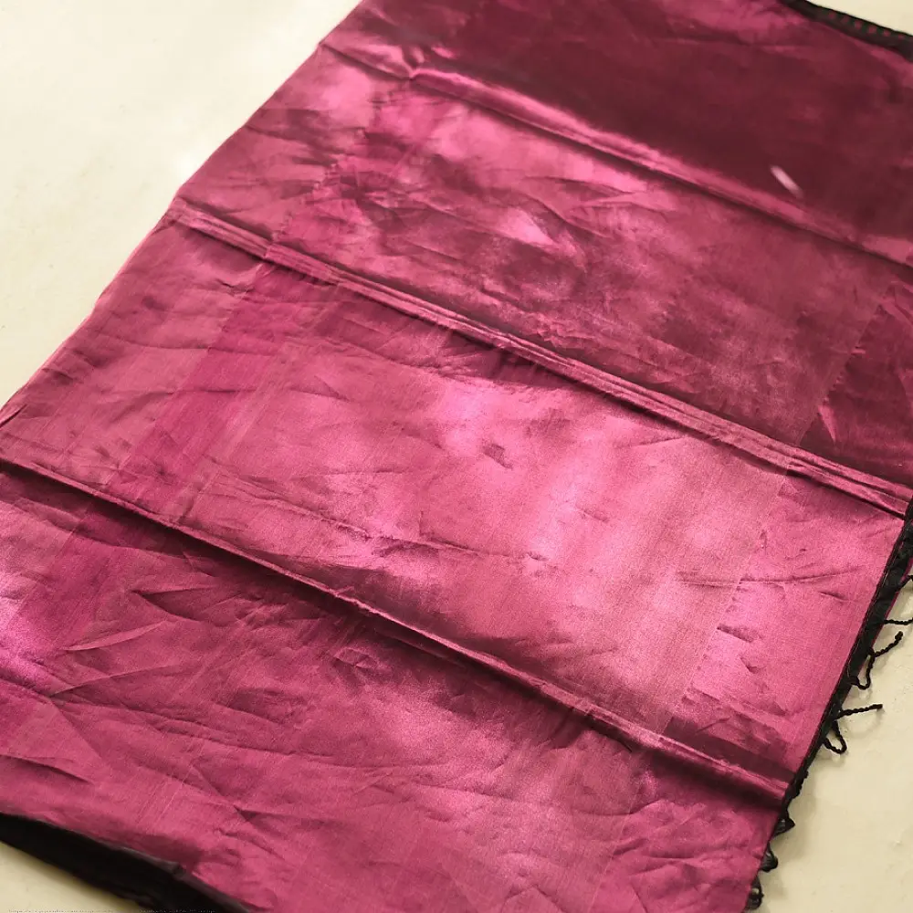 buy Handloom Maheshwari Tissue Zari Magenta Saree With Half & Half Design