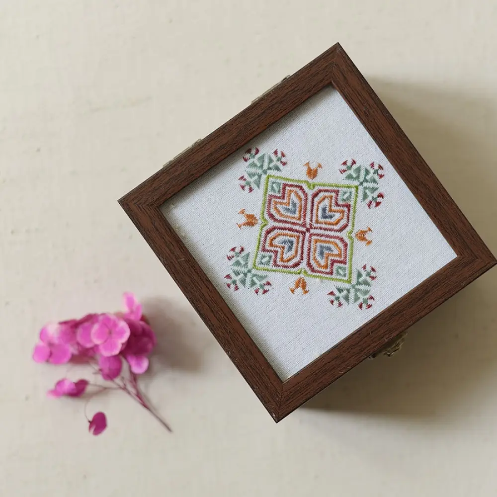 buy Soof Hand Embroidered Multipurpose Box
