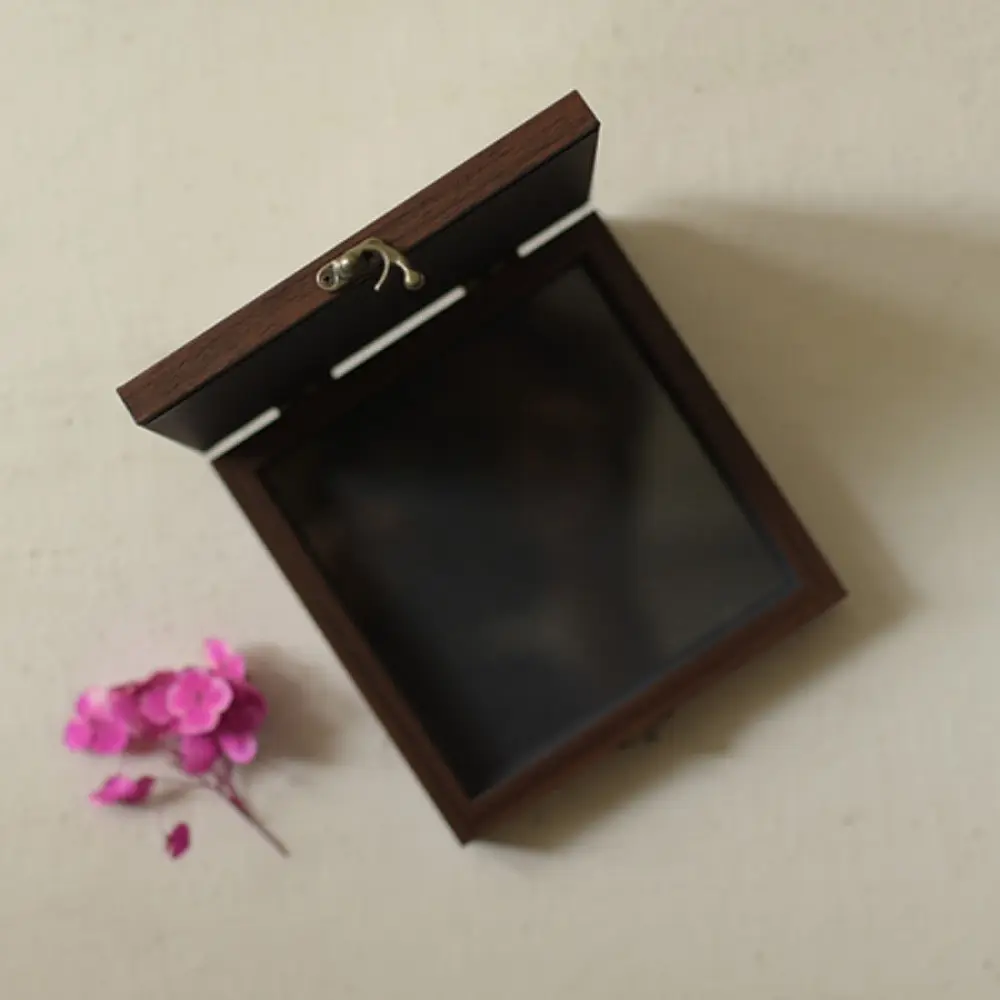 buy Soof Hand Embroidered - Multipurpose Box