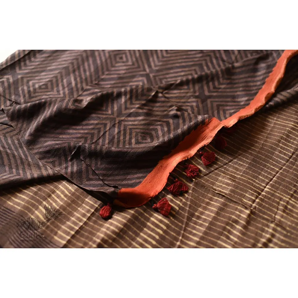 Natural Color . Pure Silk Saree