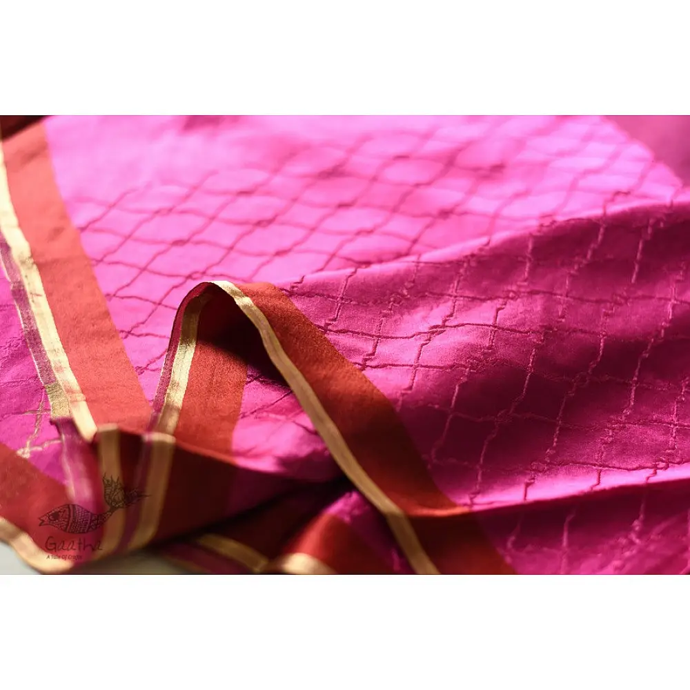 Buy Handwoven Banarasi Silk Rani Pink saree with zari border
