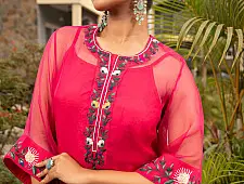 Advaya . अद्वया | Hand Embroidered Chanderi Kurta Set