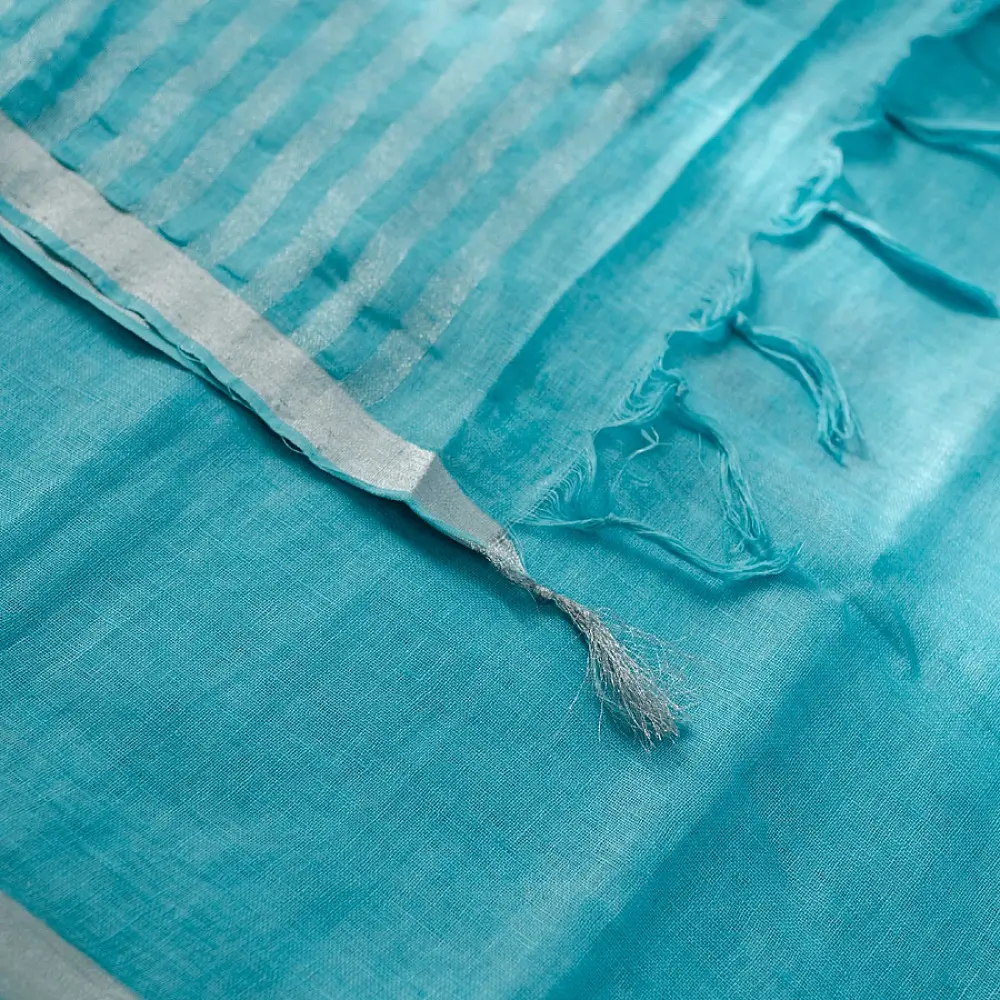 shop Handloom Linen Embroidered Saree
