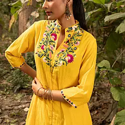 Advaya . अद्वया | Hand Embroidered Chanderi Kurta Set (Set of 2)