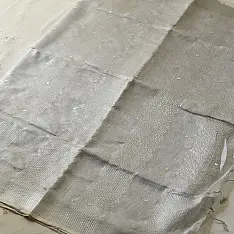 Kopal ~ Linen Saree - Bead Hand Embroidered 