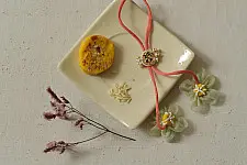 Threads of Tradition | Kundan Rakhi Set For Bhai & Bhabhi