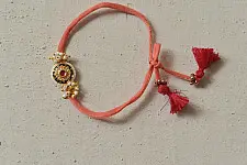 Threads of Tradition | Kundan Rakhi Set For Bhai & Bhabhi
