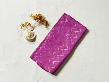 Rasika . रसिका ~ Patola Silk Stole ~ Magenta Zig Zag