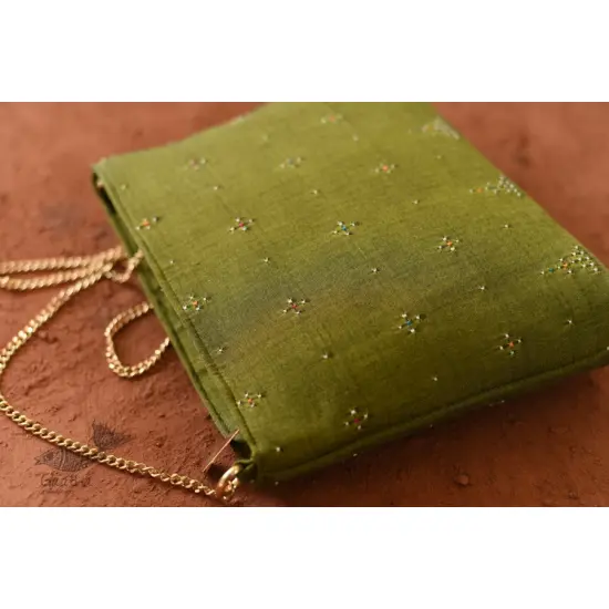 shop handwoven cotton tangaliya purse / Clutch  - Mehndi Green 