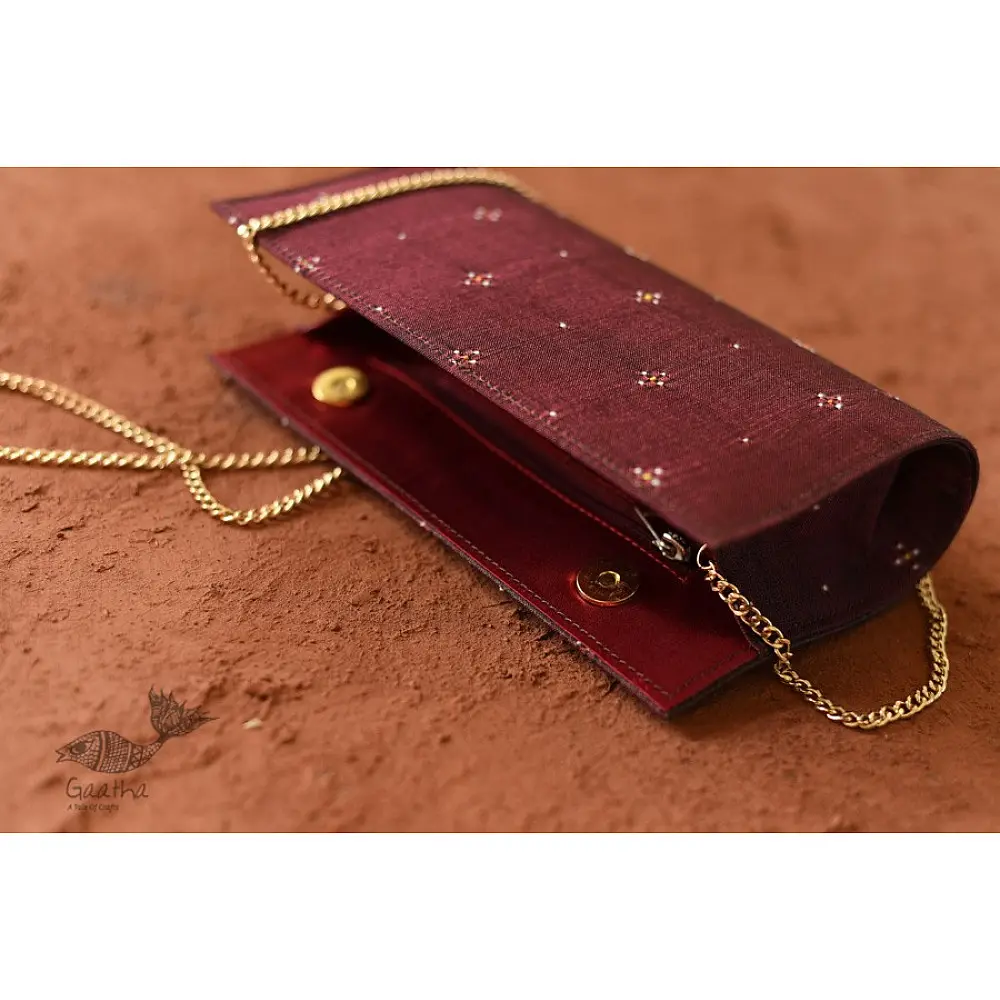 shop handwoven cotton tangaliya purse / Clutch Maroon