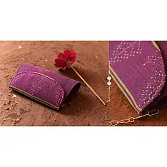 Dots & weaves ✣ Tangaliya Clutch - Purple