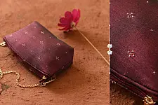 Dots & weaves ✣ Tangaliya Maroon Purse