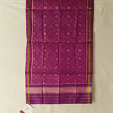 Rasika . रसिका ~ Patola Pure Silk Stole ~ Magenta Diamond