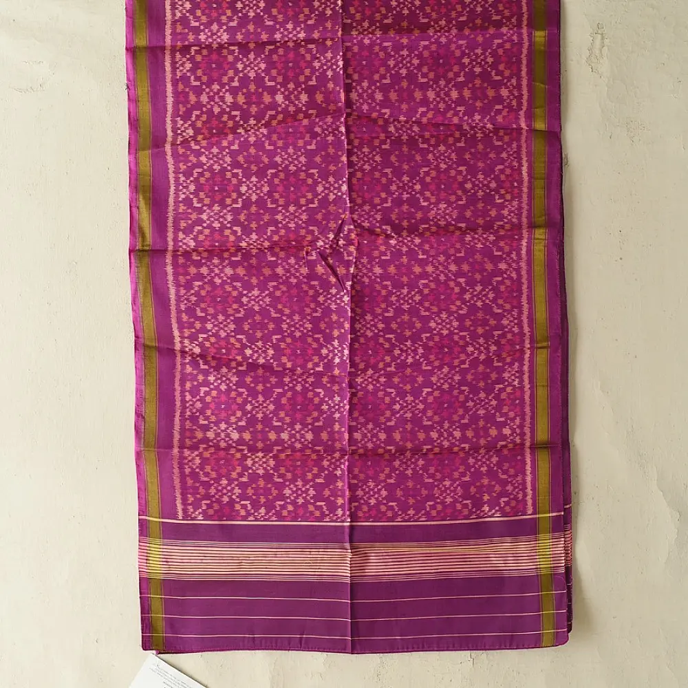 orchid purple pure silk patola stole with traditional phoolbati floral motifs for women