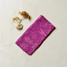 Rasika . रसिका ~ Magenta Traditional Patola Pure Silk Stole