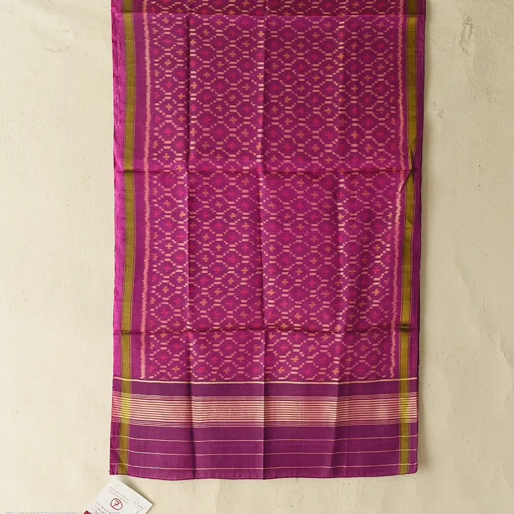 Magenta Patola pure silk stole with button design