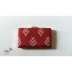 A pocket full of joy ✧ Patola Silk Clip Clutch / Sling Handbag - Red