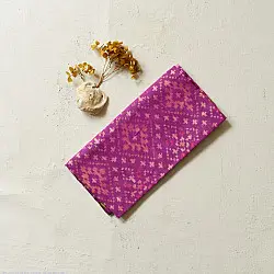 Rasika . रसिका ~ Handloom Pure Silk Patola Stole ~ Magenta Color
