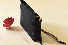 Dots & weaves ~ Tangaliya Sling Bag | Black