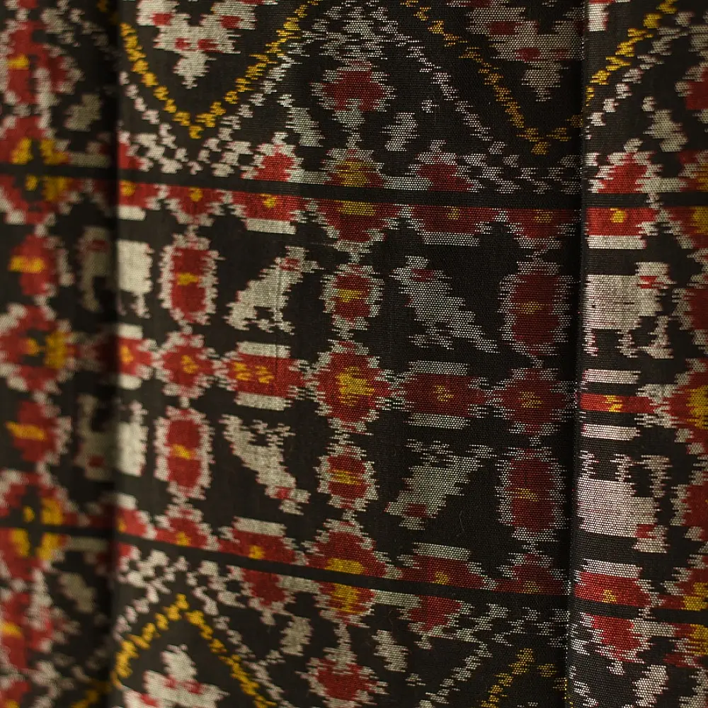 shop handloom black silk cotton patola ikat stole