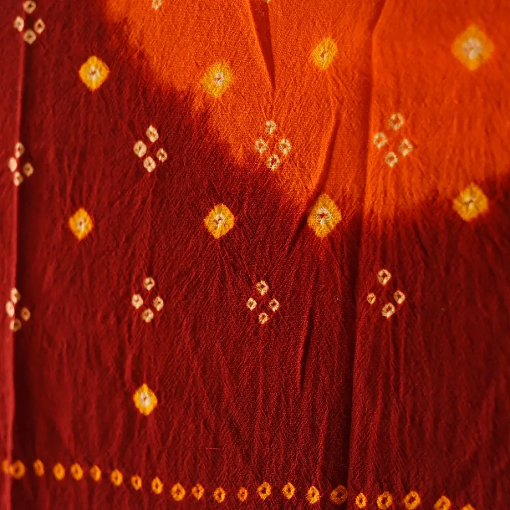 Kutchi Bhujodi Weaving - Bandhani ( Tie-dyed ) Woolen Shawl - Maroon