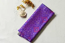 Rasika . रसिका ~ Handloom Patola Pure Silk Dupatta ~ Purple Diamond Design