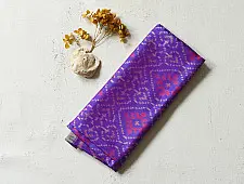 Rasika . रसिका ~ Handloom Patola Pure Silk Dupatta ~ Purple Diamond Design