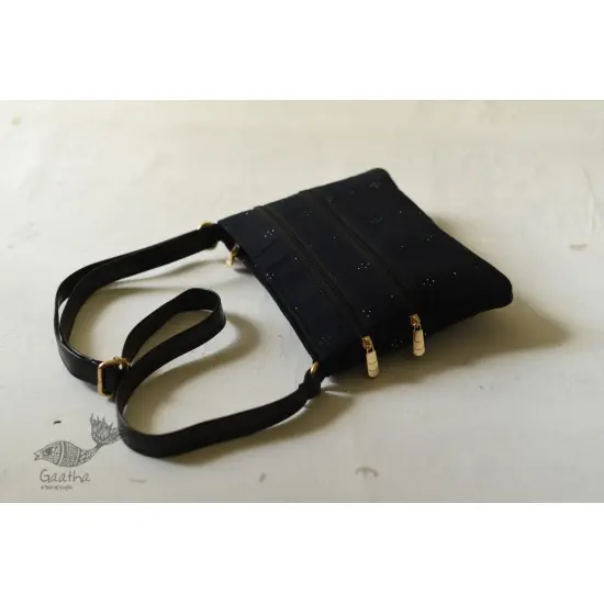 shop Tangaliya Sling Bag - Black 