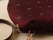 Dots & weaves | Tangaliya Sling Bag - Maroon