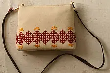 Dots & weaves | Embroidered Sling Bag - Off White