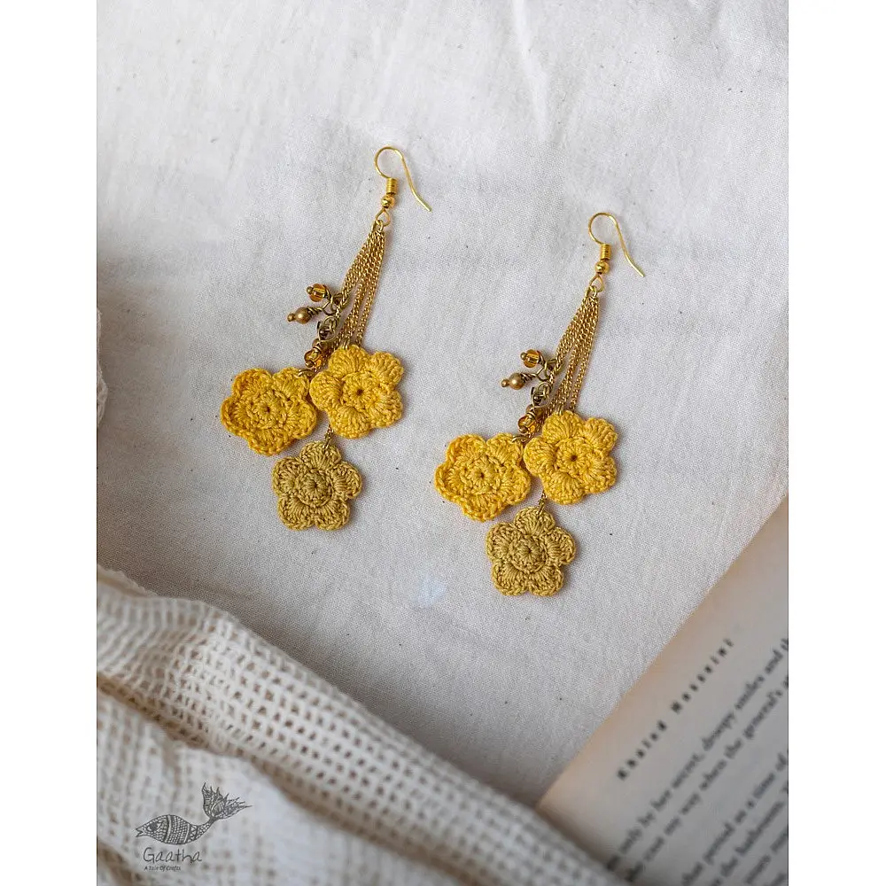 Crochet | Swing Earrings ~ Yellow Poppies