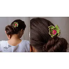 Crochet ✩  Hair Stick - Shimmer and Green Lotus 